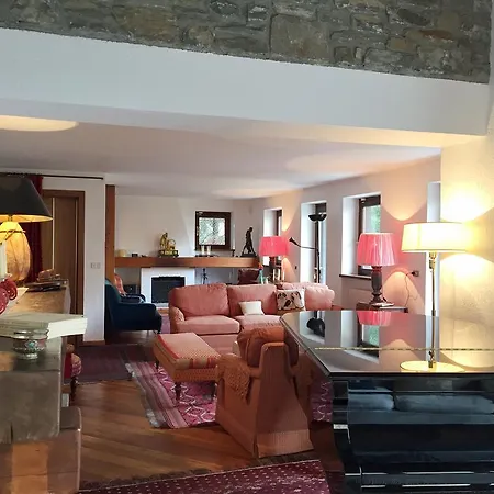 Bed & Breakfast Maison Des Melezes Courmayeur